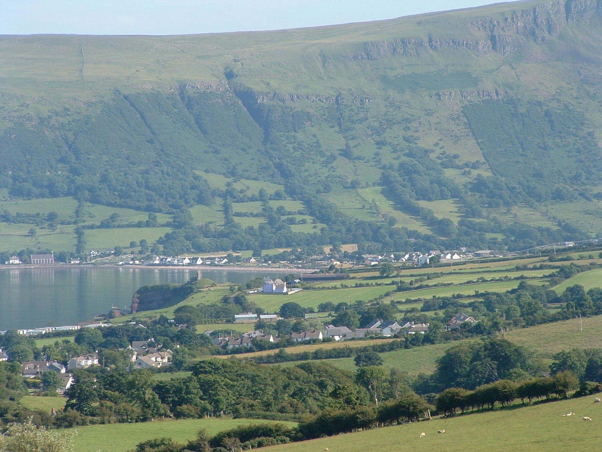 Lurig View B&B Glenariffe エクステリア 写真